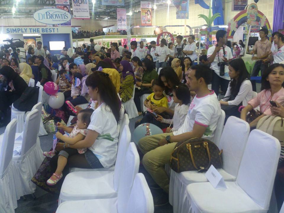 Jumpa Selebriti di M&B Fair 2013