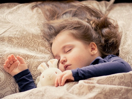 Kurang Tidur pada Anak Dapat Membahayakan Otaknya