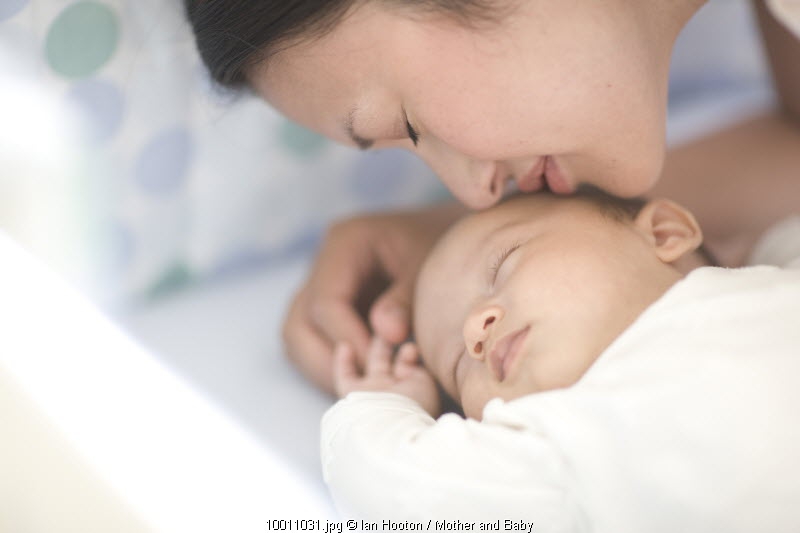 4 Tips untuk Menjadi Ibu yang Positif