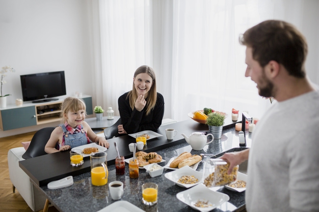 Jenis Makanan yang Sehat dan Baik Dikonsumsi Keluarga