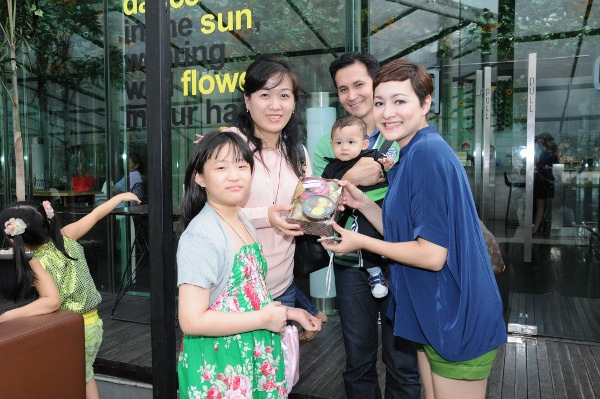 Nonton Bareng M&B dan Marks & Spencer