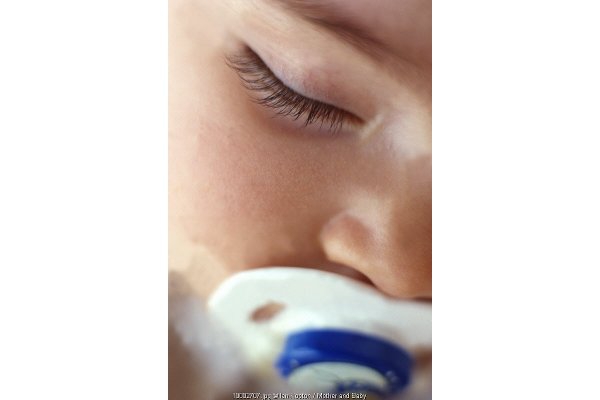 Bolehkah Si Kecil Mengempeng?