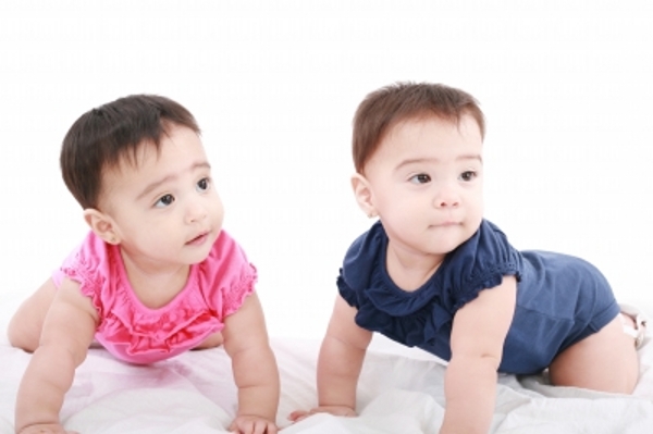Mungkinkah Bayi Kembar Lahir Normal?