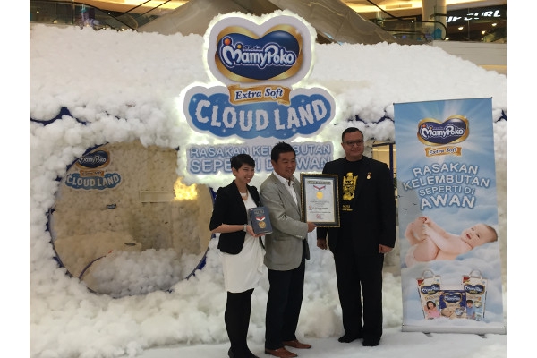 Berikan Kelembutan pada Anak seperti di atas Awan