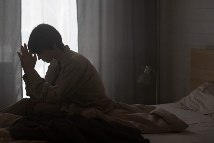 Jangan Tunda Konsultasi dan Terapi, Gangguan Bipolar dan Skizofrenia Tak Boleh Diabaikan!