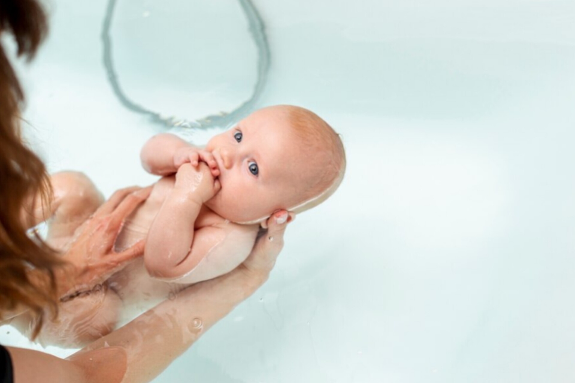 Cara Memandikan Bayi 2 Bulan dengan Aman