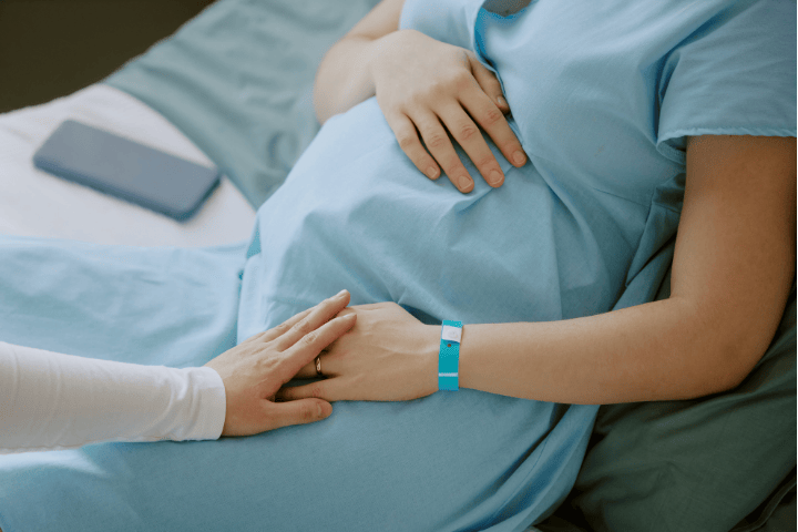 7 Ciri-Ciri Air Ketuban Merembes Tanpa Kontraksi