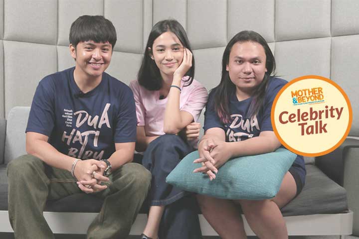 Celebrity Talk: Ngobrol Bareng Pemeran Film Dua Hati Biru