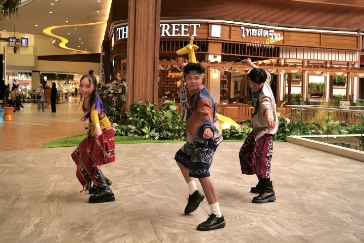 Indonesia Menari Kembali Hadir, Ajak Masyarakat #MenaridiMall di 12 Kota Tanah Air