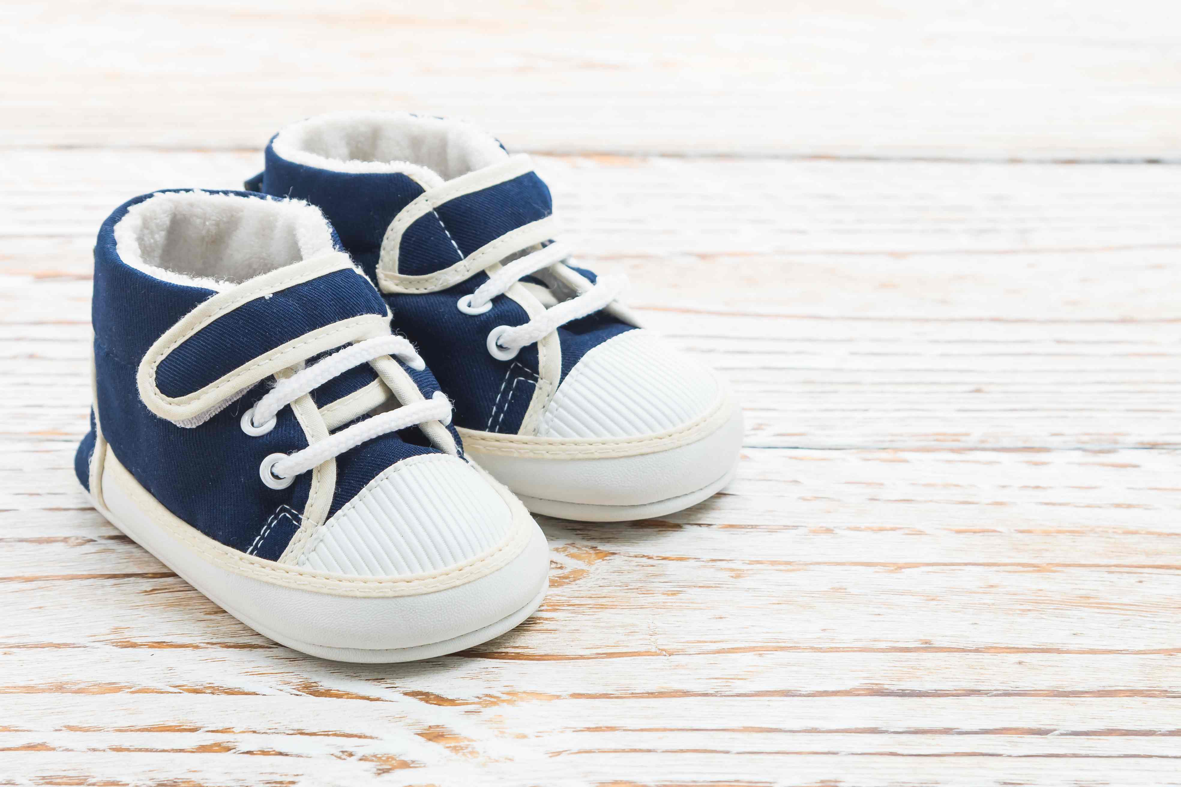 Ini 7 Manfaat Bayi Tidak Pakai Sepatu