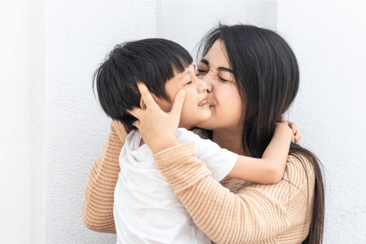 7 Kebiasaan Orang Tua yang Membuat Anak Merasa Aman