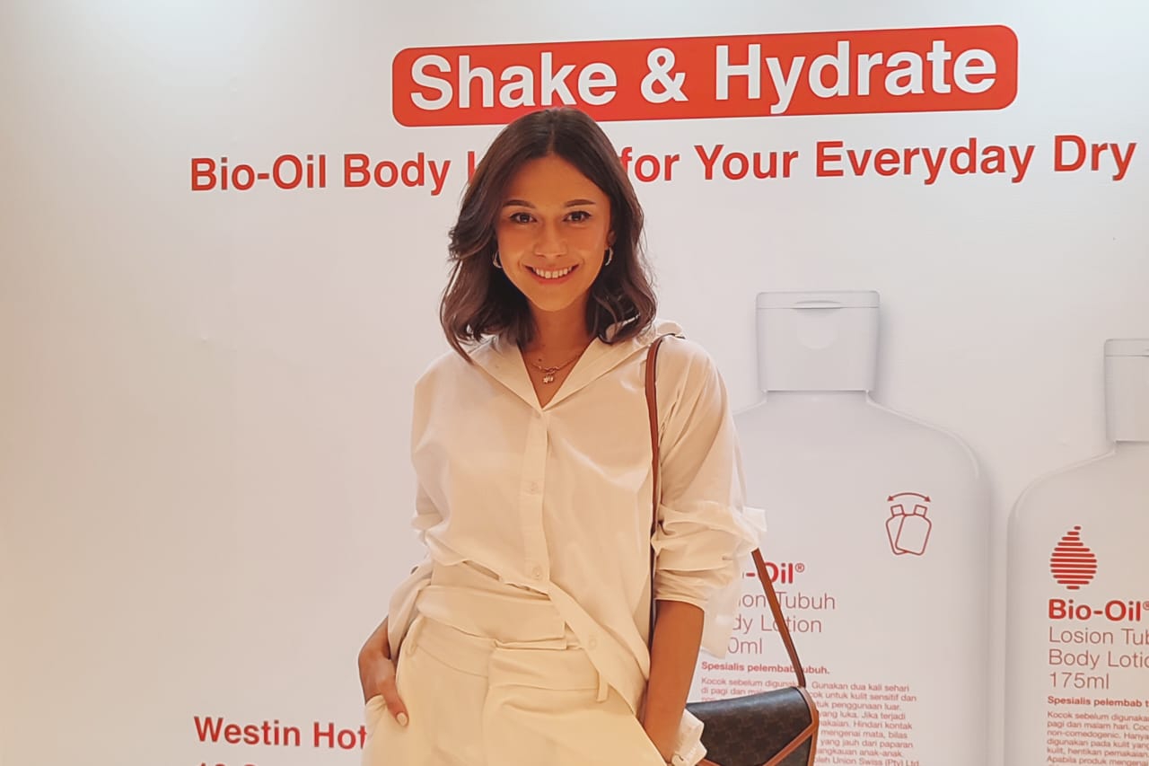 Nana Mirdad menghadiri launching Bio-Oil Body Lotion