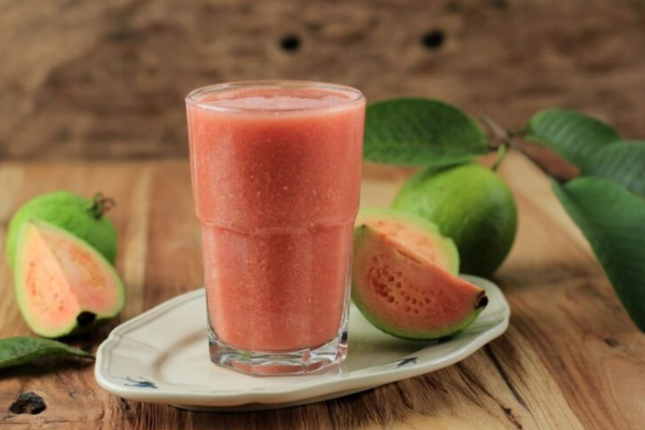 Penuh Nutrisi Ini Manfaat Jus Jambu Merah Untuk Kesehatan