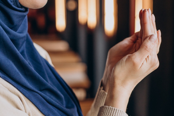 Bacaan Doa agar Anak Terhindar dari Zina dan Pergaulan Bebas