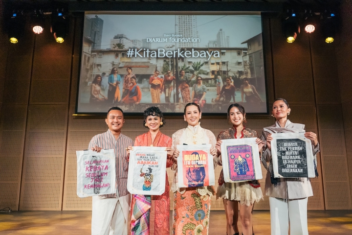 Peringati Hari Kebaya Nasional, Perempuan Indonesia Suarakan Kebaya sebagai Identitas Budaya