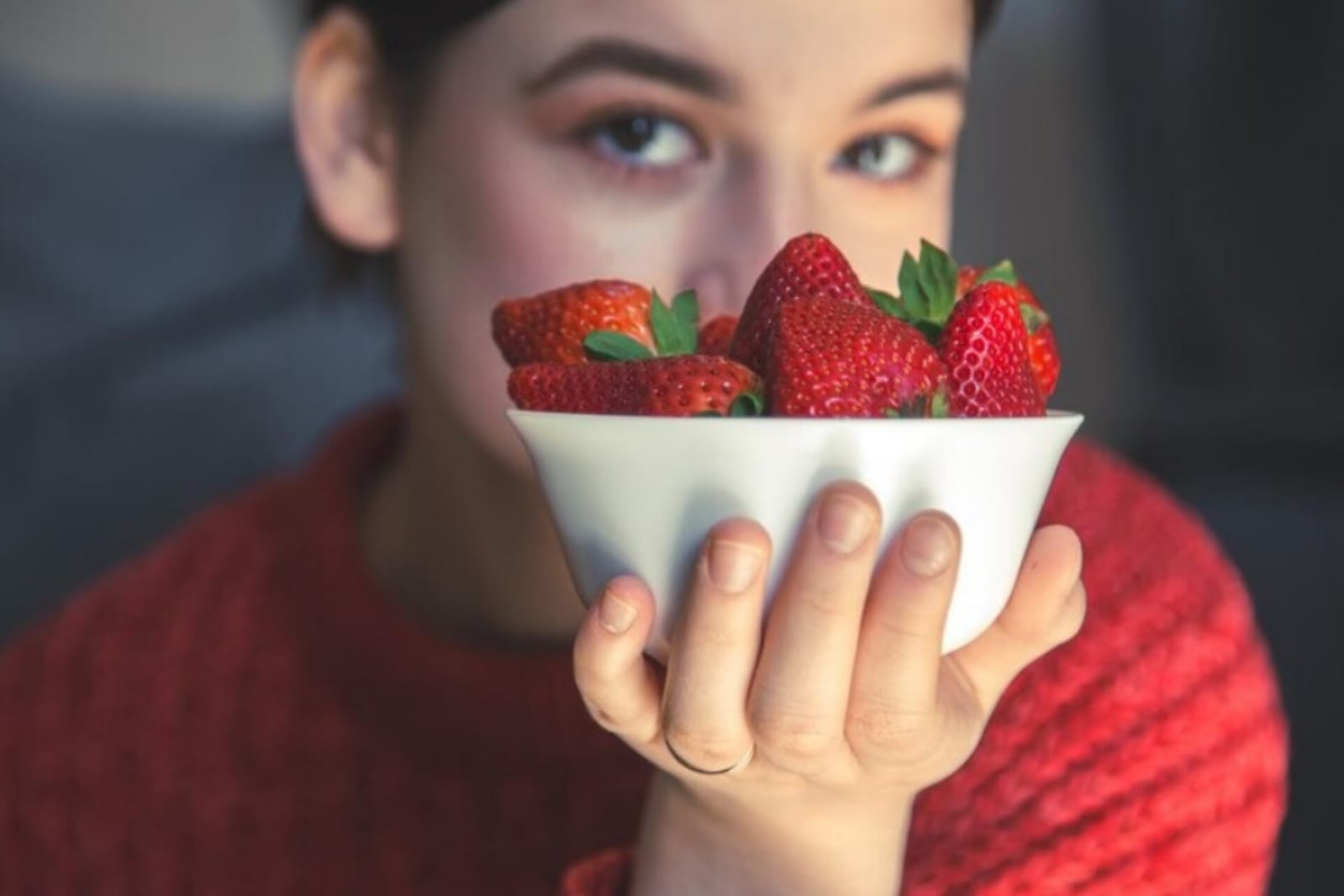 7 Manfaat Buah Strawberry Untuk Ibu Hamil