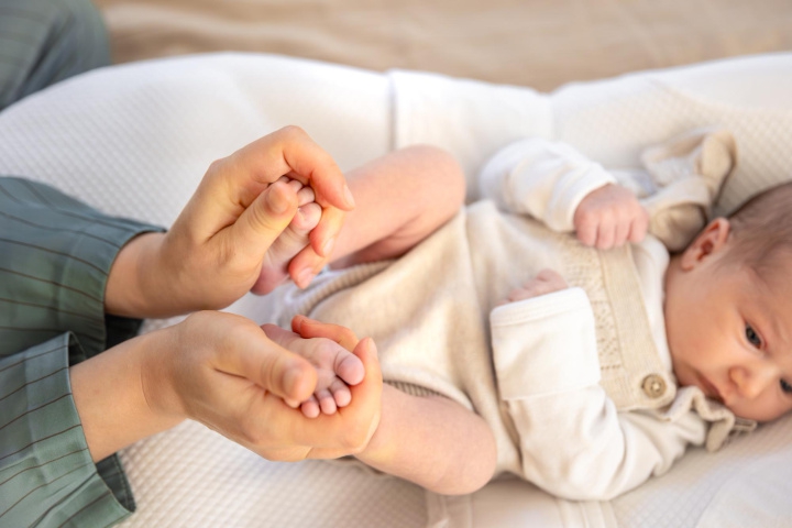 Begini Bentuk Kaki Bayi Normal yang Perlu Moms Ketahui