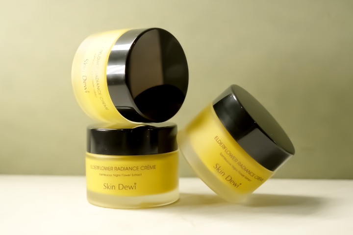 Inovasi Terbaru dari Skin Dewi untuk Kecantikan Abadi Seorang Ibu