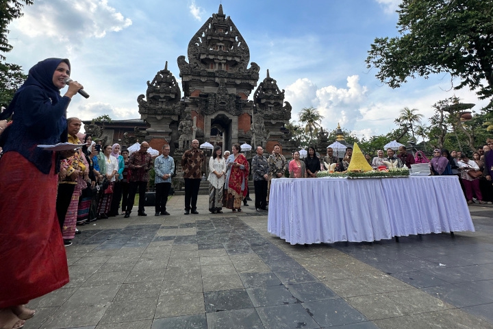 Jagat Satwa Nusantara Berpartisipasi dalam Perayaan Ulang Tahun ke-49 TMII