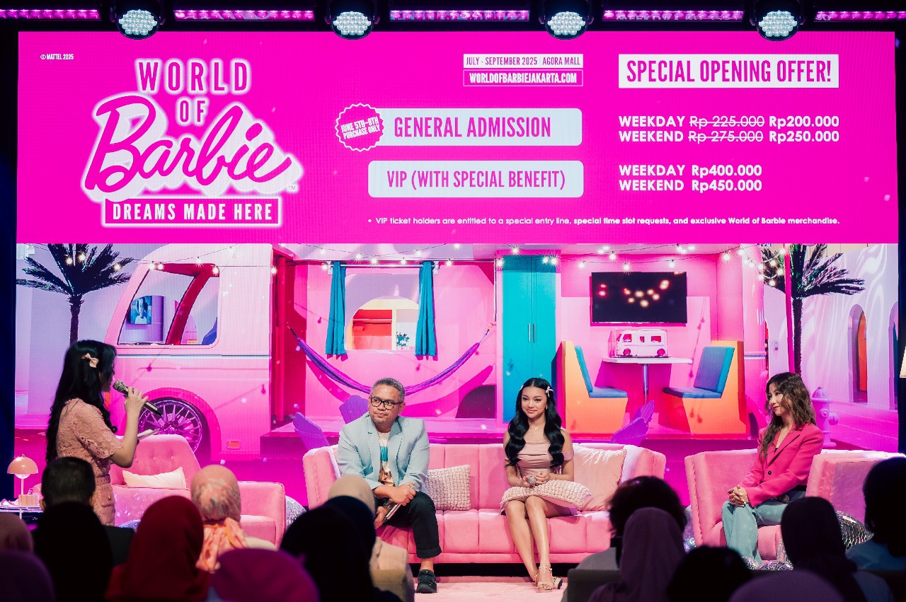 World of Barbie: Dreams Made Here