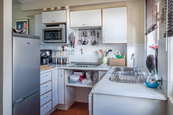 Ini Tips Membersihkan Peralatan Dapur dengan Bahan Alami