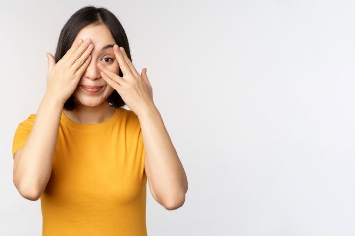Kedutan Mata Kanan Pertanda Apa? Ini Penyebab dan Cara Mengatasinya