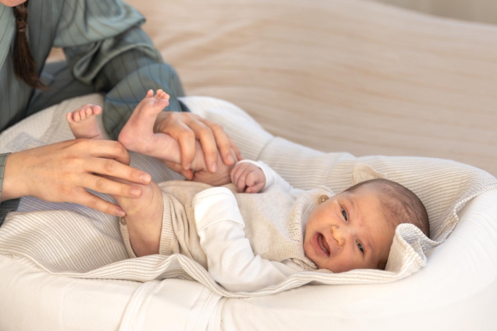 Moms, Ini Tanda Bayi Kuning yang Normal dan Tidak Normal