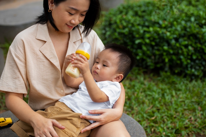 Kenapa Bayi Tidak Mau Minum Susu Formula?