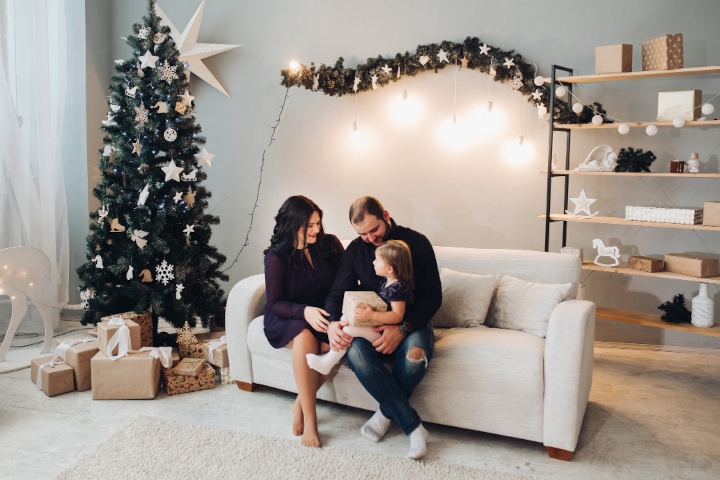 10 Ide Dekorasi Natal Sederhana yang Bikin Rumah Terasa Lebih Hangat