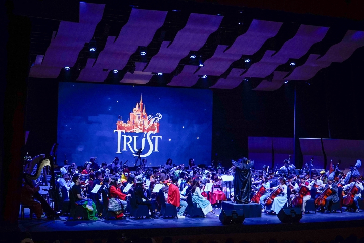 Penampilan terakhir TRUST Orchestra di 2023 bawakan lagu-lagu dari soundtrack film Disney - Pixar
