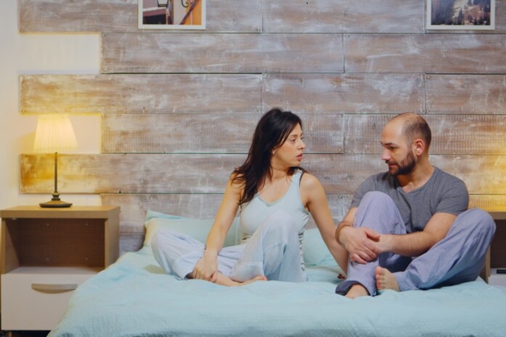 Apa yang Harus Dilakukan Suami Jika Istri Menolak Berhubungan?