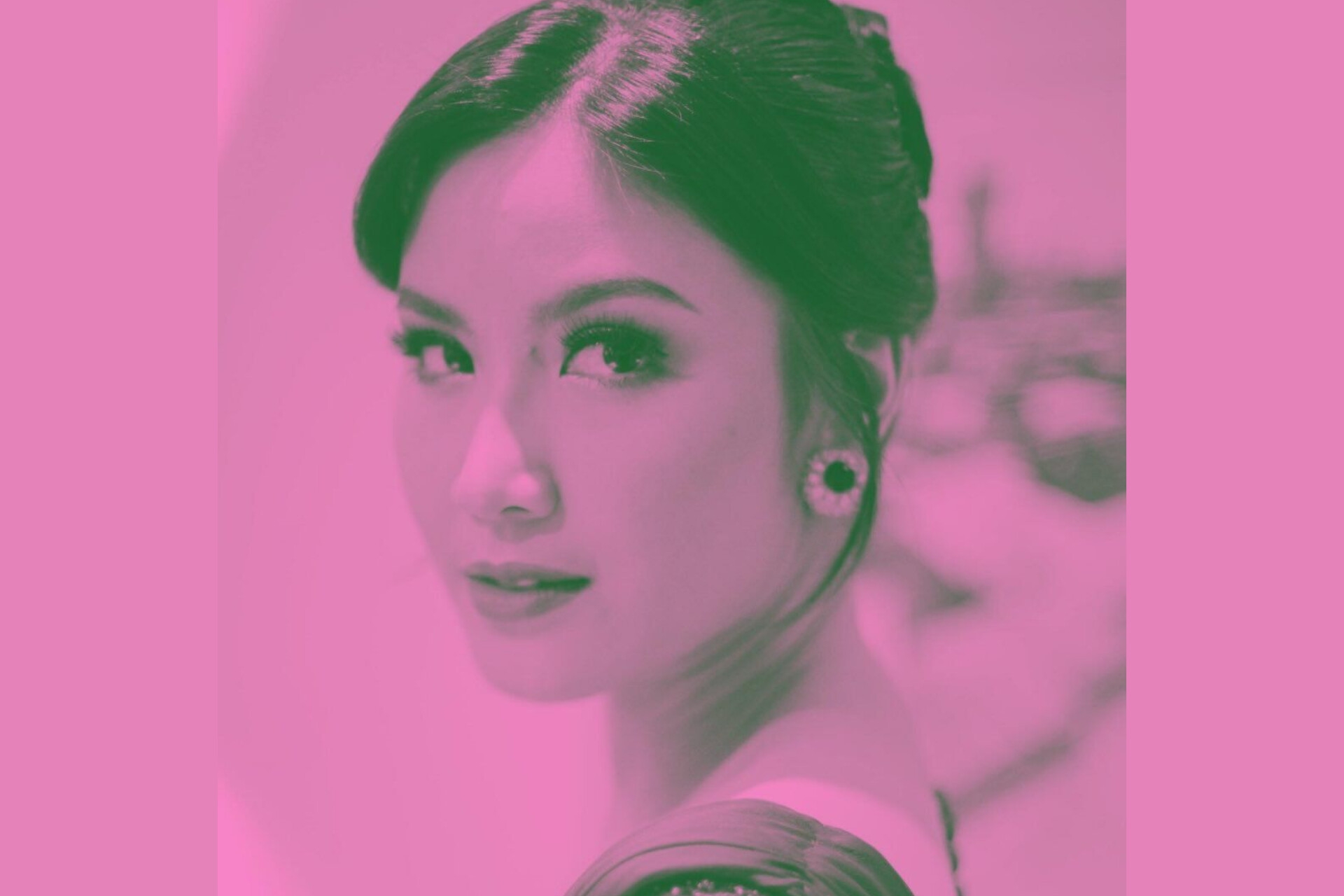 Deretan Artis Wanita yang Ganti Foto Profil Brave Pink Hero Green