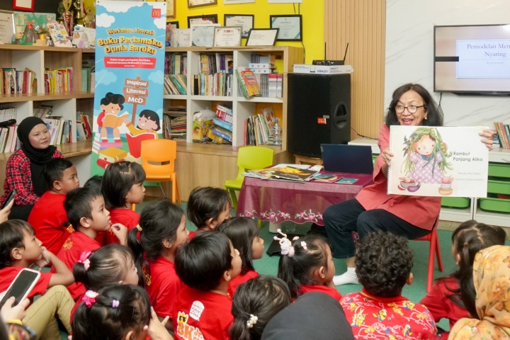 Gandeng Rumah Baca Zhaffa, McDonald's Indonesia Tanamkan Cinta Membaca pada Anak