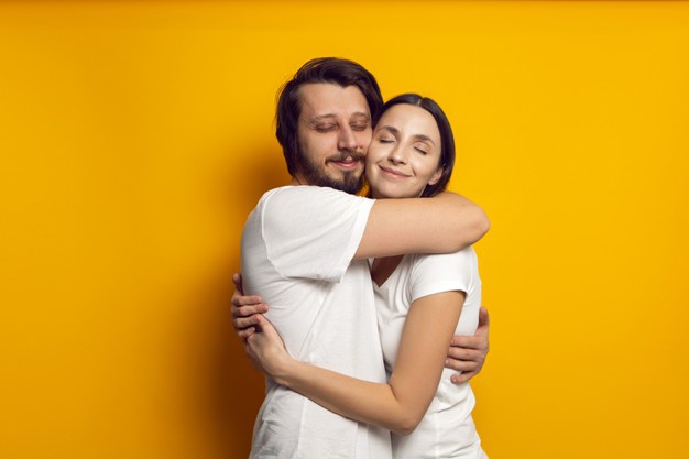 5 Cara Mudah untuk Membuat Suami Menghargai Anda