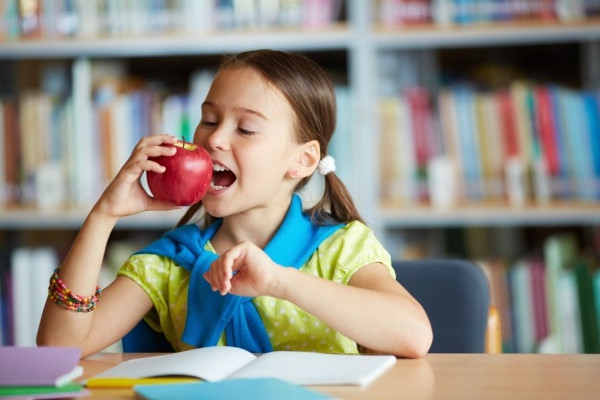 Perlukah Anak Diberi Suplemen Buah dan Sayur?