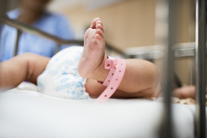 Bayi Baru Lahir Positif Terinfeksi Virus Corona