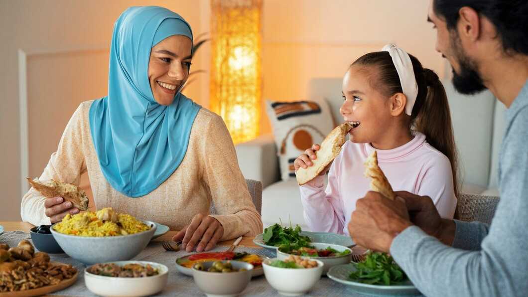 Puasa Tetap Bugar, Ini Tips Buka Puasa yang Baik dan Sehat