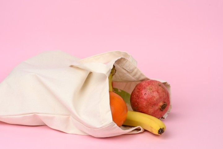 Rekomendasi Shopping Bag Unik untuk Temani Moms Berbelanja