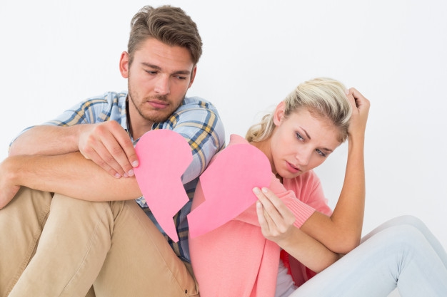 6 Hal yang Bisa Merusak Keintiman Anda dengan Pasangan