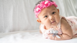 100 Nama Bayi Perempuan Terindah di Dunia dan Artinya