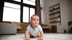 Bayi 9 Bulan Bisa Apa? Ini Perkembangannya yang Perlu Diketahui