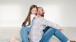 50 Kata-Kata Ayah untuk Anak Perempuan yang Menyentuh Hati