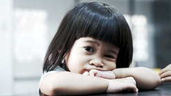 Anak Muntah setelah Makan? Kenali Penyebab dan Cara Menanganinya