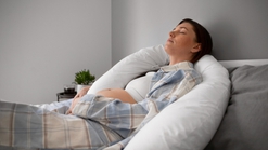 Posisi Janin saat Ibu Tidur Telentang, Ini yang Perlu Moms Tahu