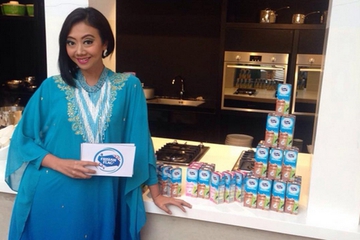 Cara Asri Welas Ajarkan Makna Ramadhan kepada Anaknya