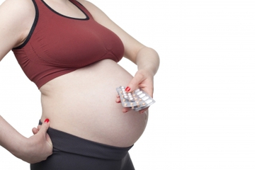 Konsumsi Vitamin Saat Hamil Bentuk Tulang Kuat Anak