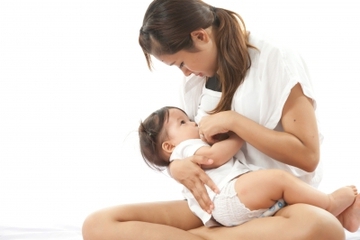Hindari Pemberian Susu Formula pada Bayi saat Bencana
