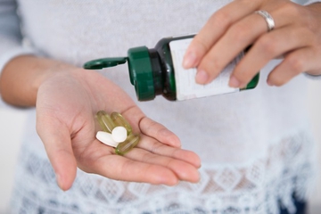 Ada Obat Ber-DNA Babi, Masyarakat Tidak Perlu Panik