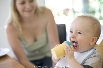 Jus Buah Sebabkan Bayi Diare?