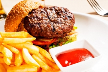 Ingin Anak Pintar? Hindari Junk Food!